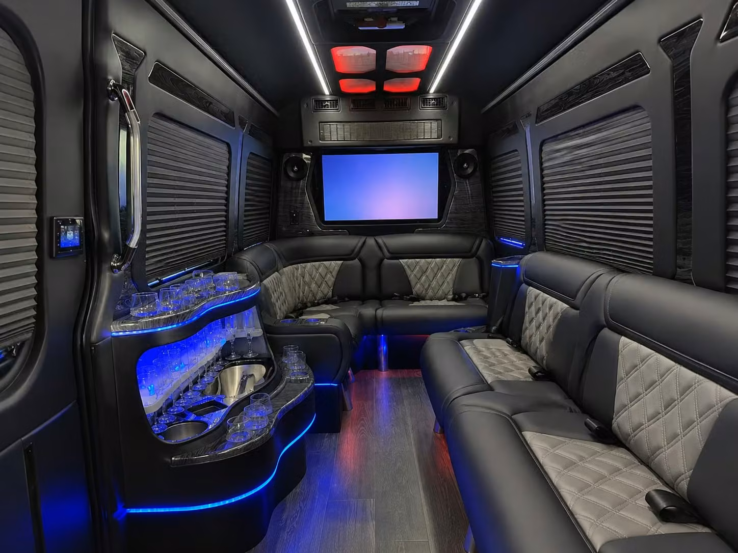 charterbusrentallafayettela com can help you plan concert weekend transportation for out of town groups