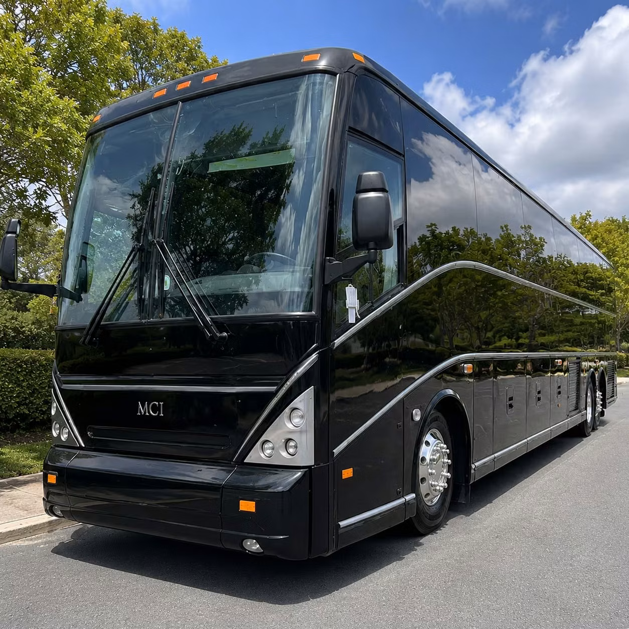 convention and conference bus rentals in lafayette louisiana