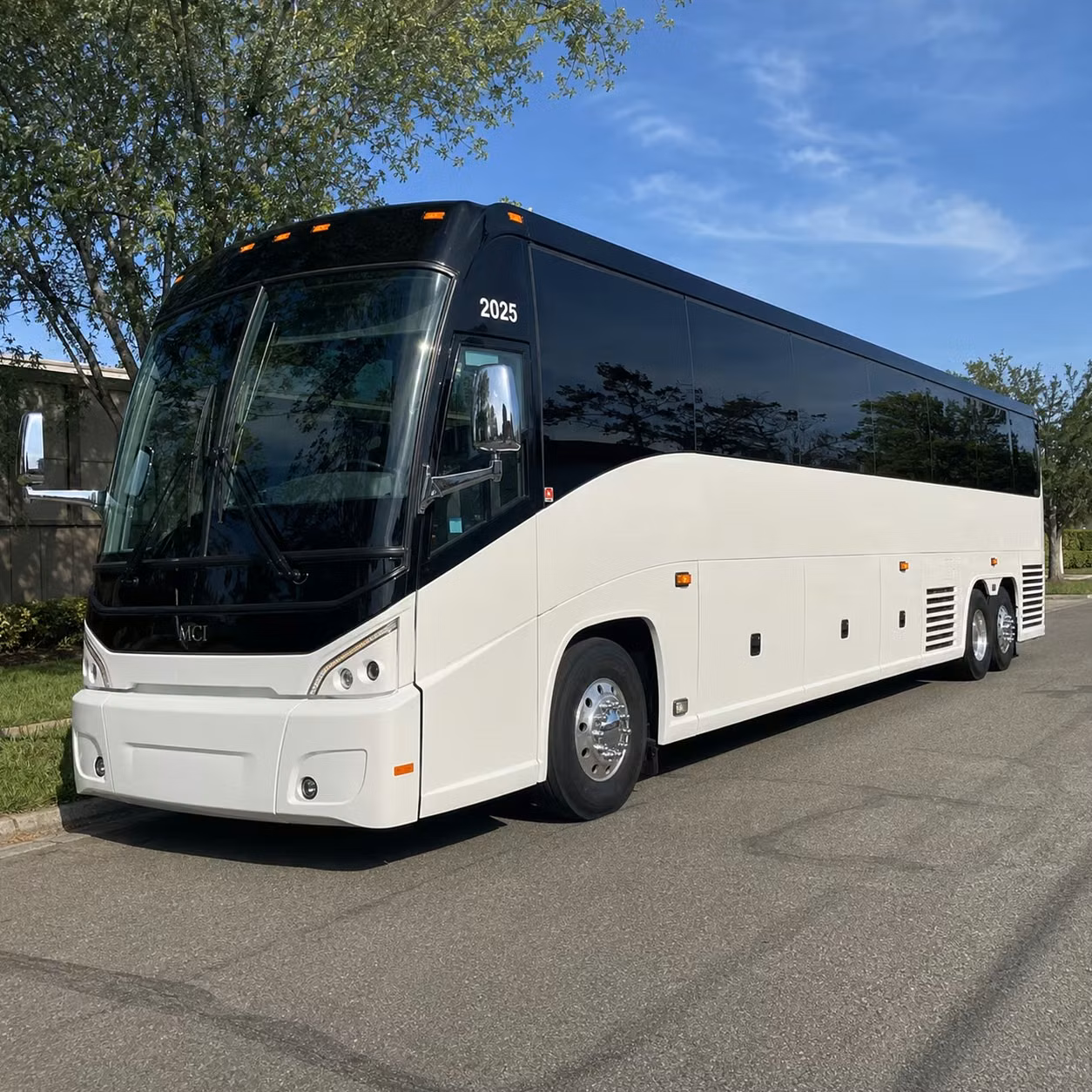 corporate and convention long distance transportation from lafayette