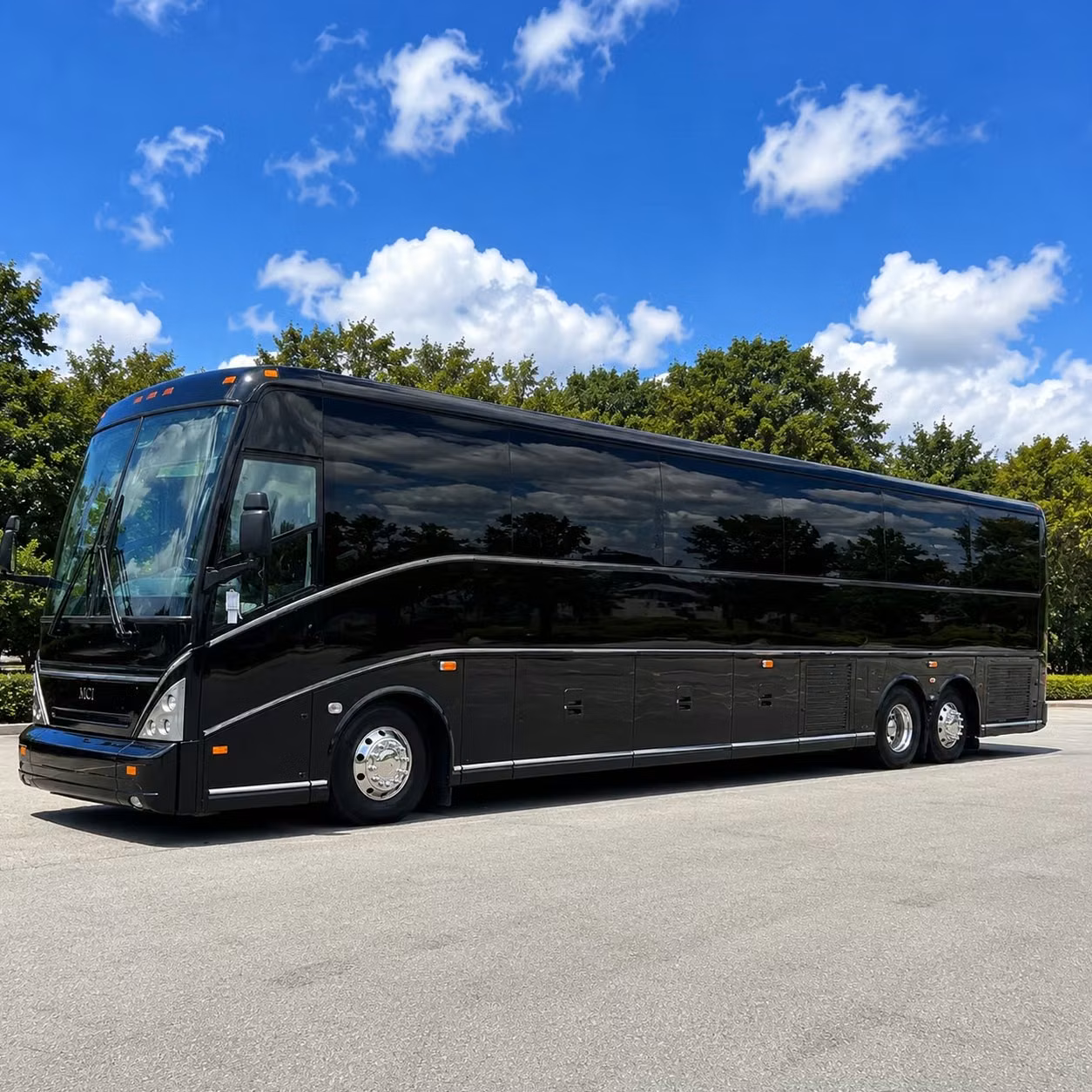 lafayette employee commuter shuttle bus services