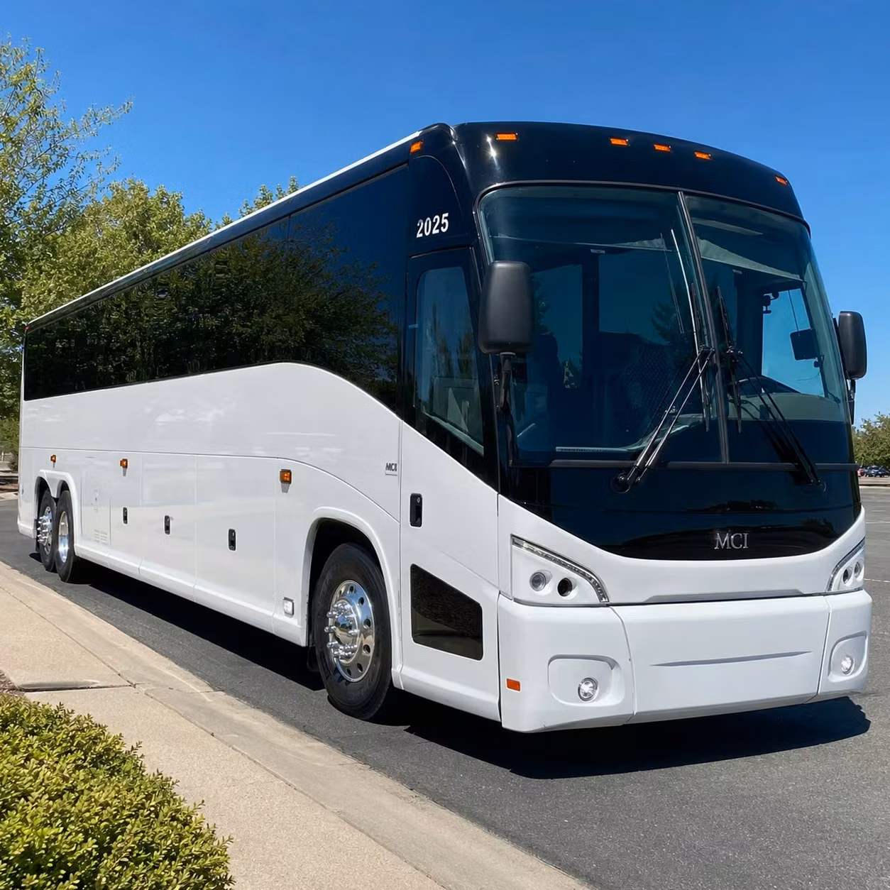 you can find and book long distance transportation in lafayette and any nearby city